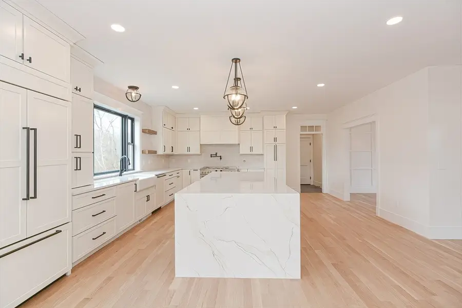 11 Ledge Hill Ln, Rehoboth, MA 02769 - #3