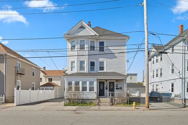 82-84 Webster St, Pawtucket, RI 02861