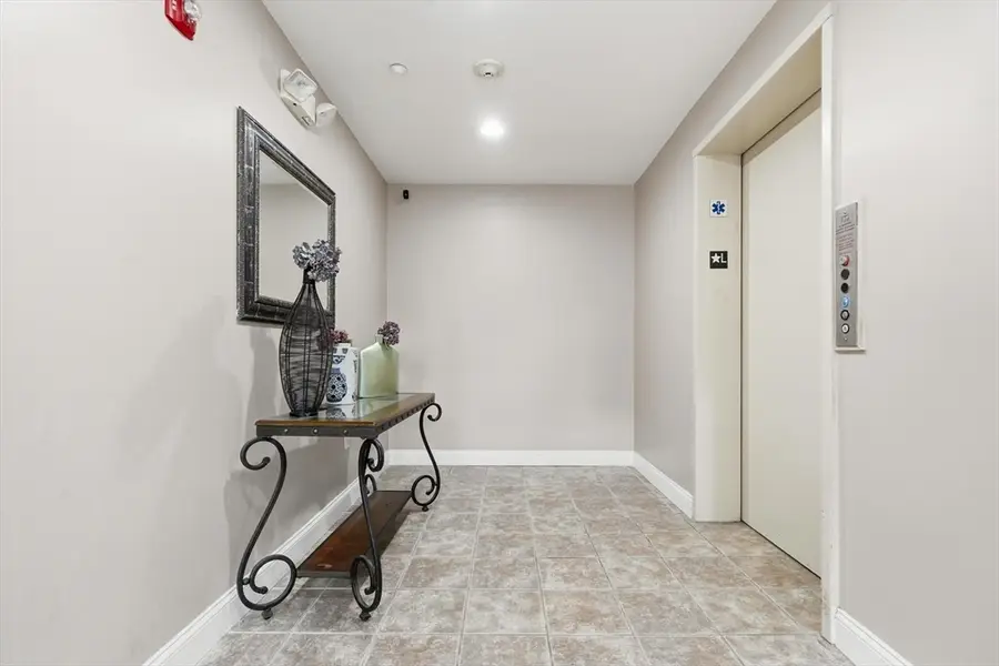 11 Cheriton Rd #306, Boston, MA 02132 - #3