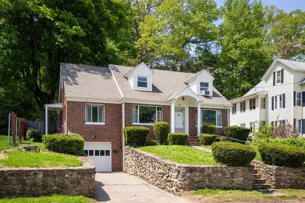 220 Marcy St, Southbridge, MA 01550