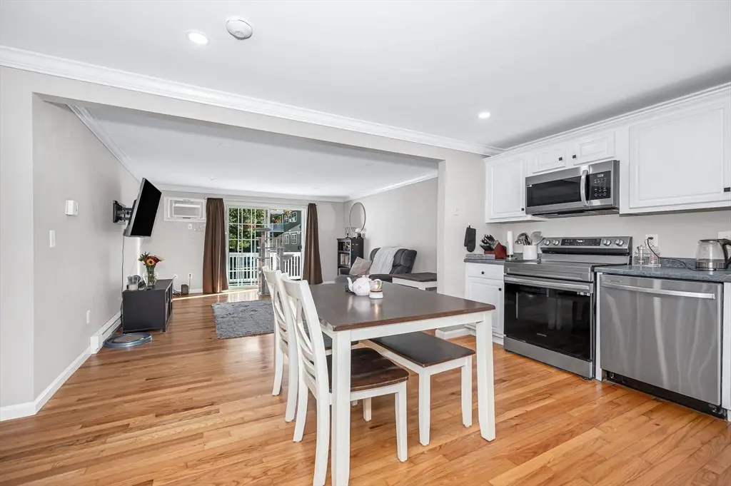 10 Abbey Rd #205, Leominster, MA 01453 - #1