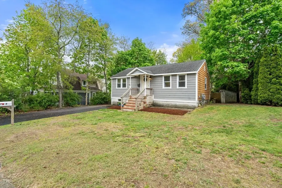 7 Indian Neck Rd, Wareham, MA 02571 - #3