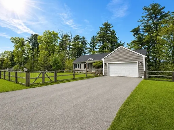 1 Doctor Braley Rd, Rochester, MA 02770