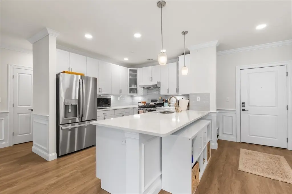 320 Middlesex Ave #B205, Medford, MA 02155 - #1