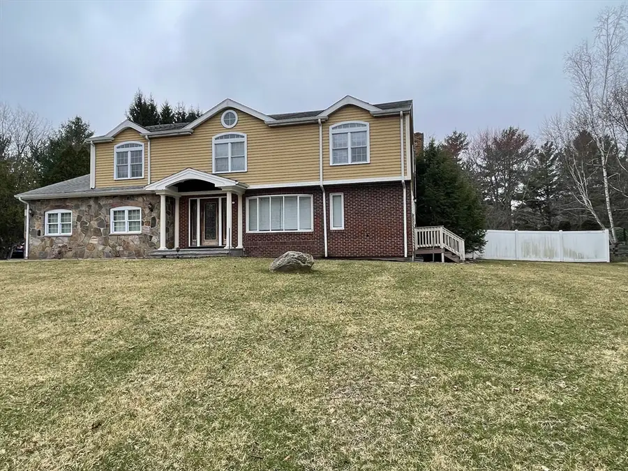 243 Weatherbee Dr, Westwood, MA 02090 - #2