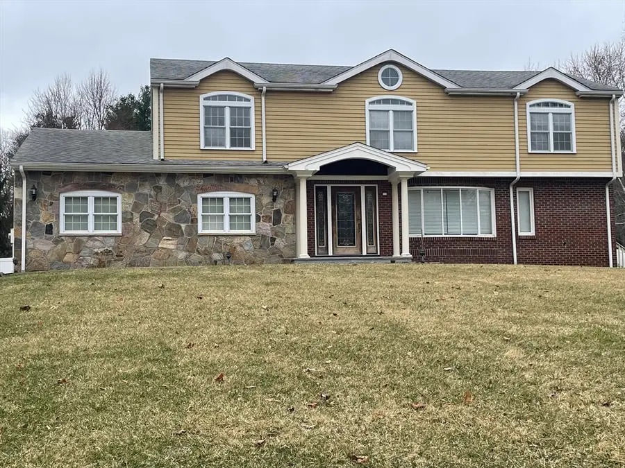 243 Weatherbee Dr, Westwood, MA 02090 - #3
