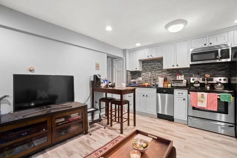 35 Montvale Avenue #3, Woburn, MA 01801 - #3