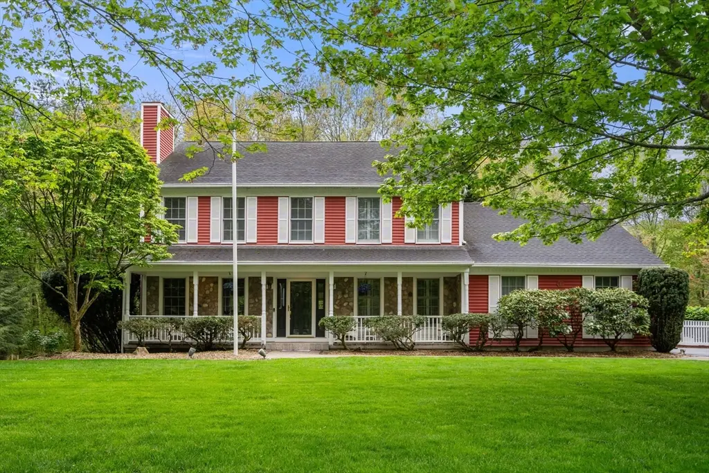 7 Maple Brook Ln, Franklin, MA 02038 - #1
