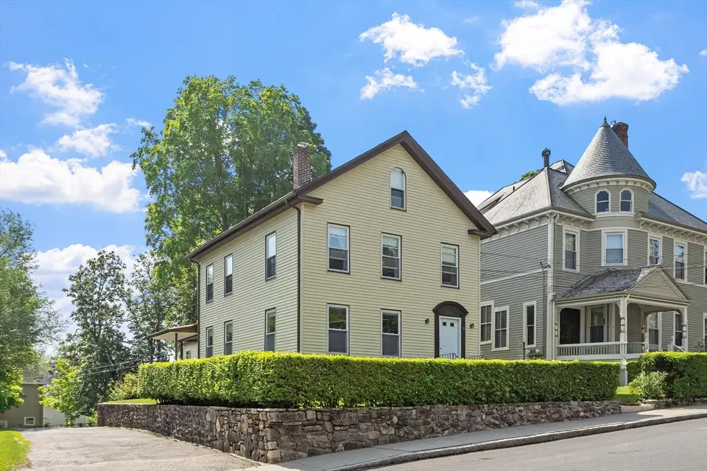 93 Chapin St, Southbridge, MA 01550 - #1