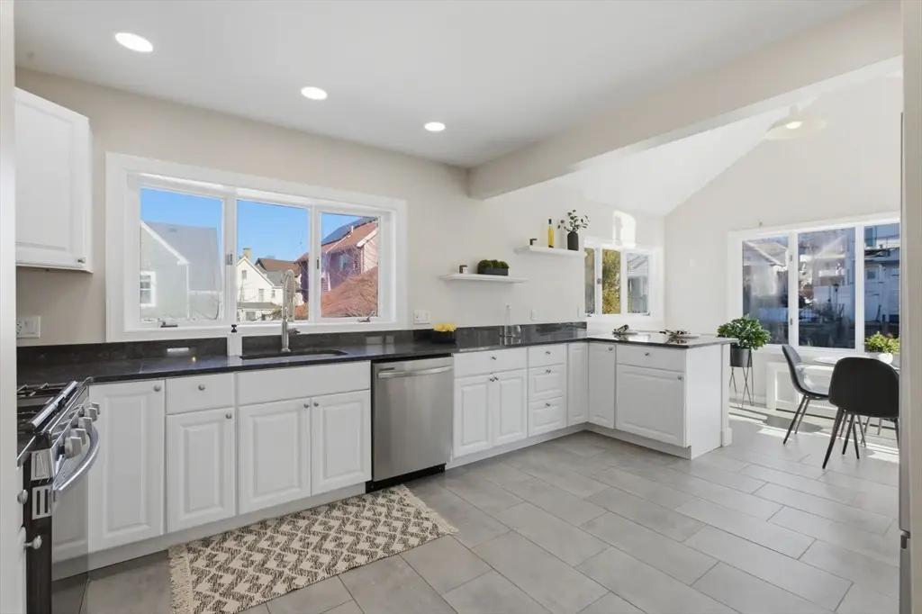 15 South Fairview Street #3, Boston, MA 02131 - #1