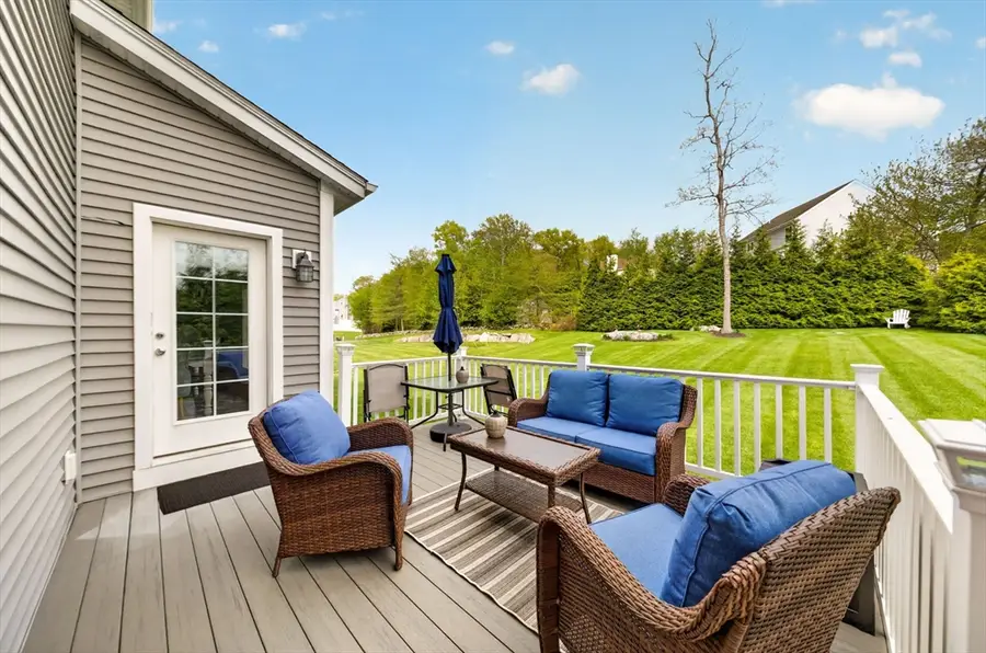 15 James Birch Ln, Swansea, MA 02777 - #3