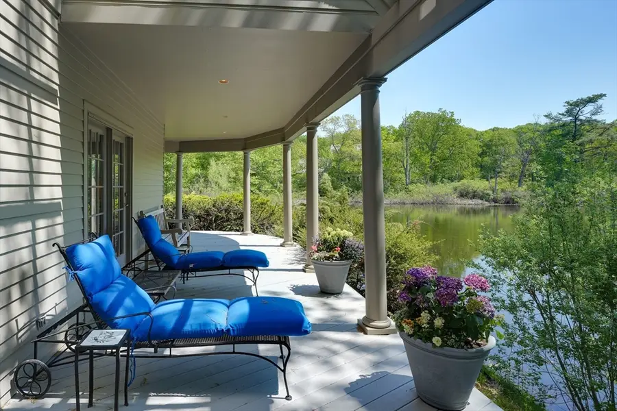 4 Jackson Pond Rd #4, Dedham, MA 02026 - #2