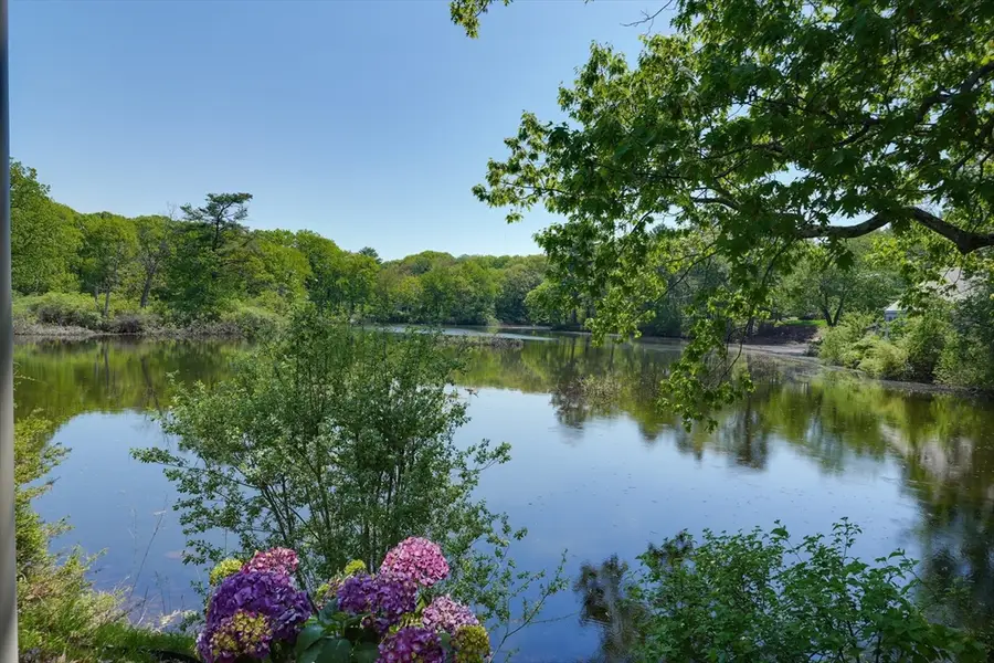 4 Jackson Pond Rd #4, Dedham, MA 02026 - #3