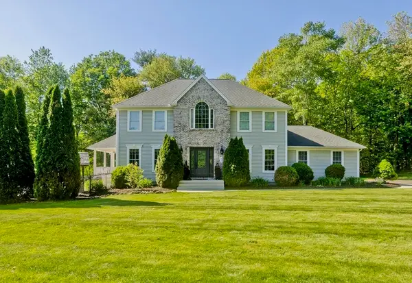 53 Highland Ln, West Springfield, MA 01089