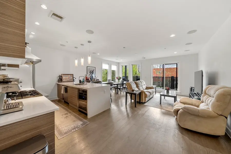 48 Gold St #102, Boston, MA 02127 - #3