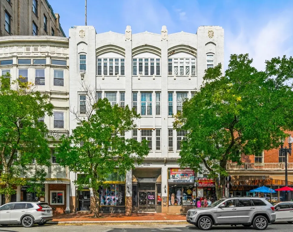 281-285 Essex St, Lawrence, MA 01840 - #1
