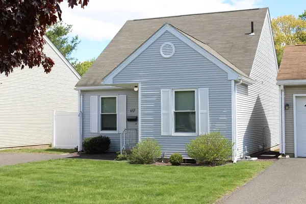117 Alvord Pl #117, South Hadley, MA 01075