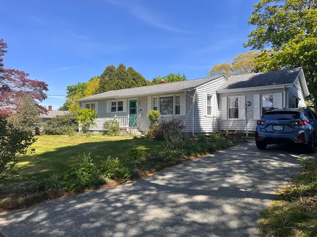 12 Willow Tree Rd, Tiverton, RI 02878 - #1