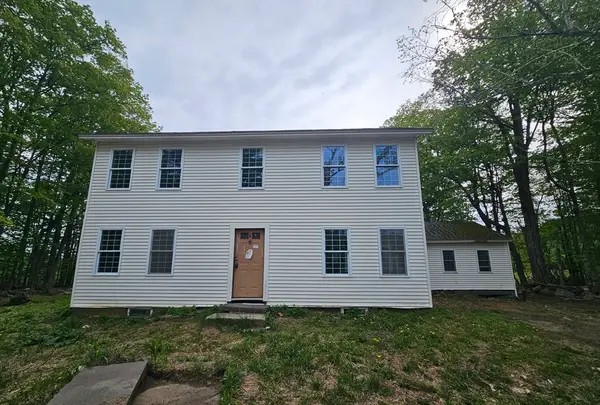 1 Crane Rd, Chester, MA 01011