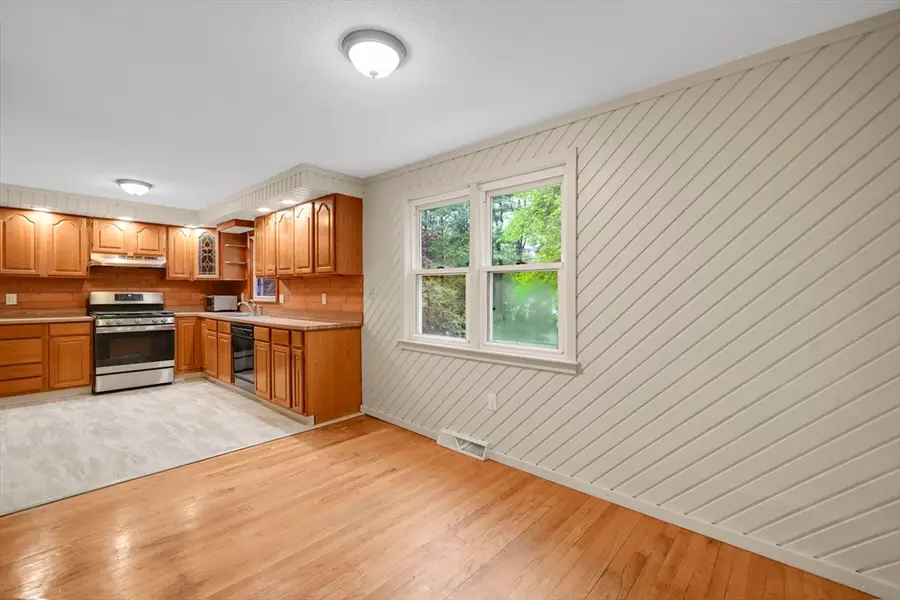 5 Tracy Dr, Wilbraham, MA 01095 - #2