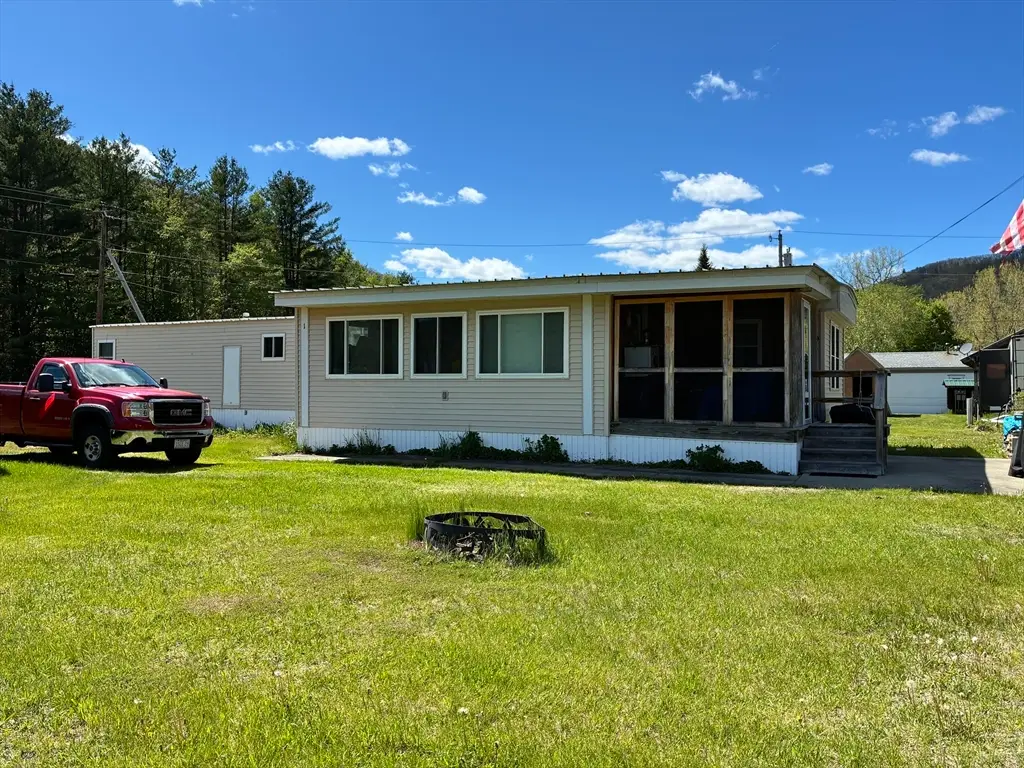 559 Tea St #1, Charlemont, MA 01339 - #1