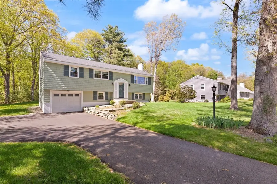 114 South St, Stoughton, MA 02072 - #3