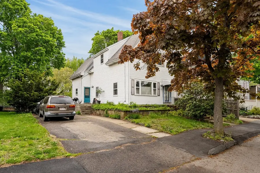 17 Sharon St, Medford, MA 02155 - #3
