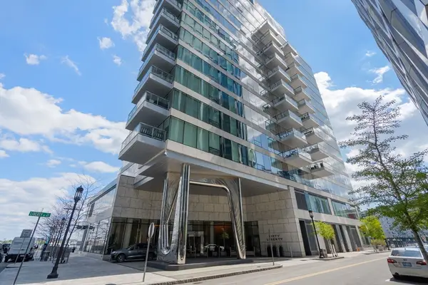50 Liberty Dr #12G, Boston, MA 02210