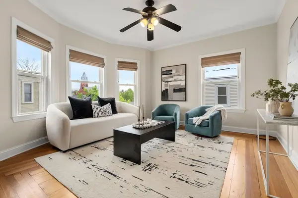 14 Linden St #7, Brookline, MA 02445