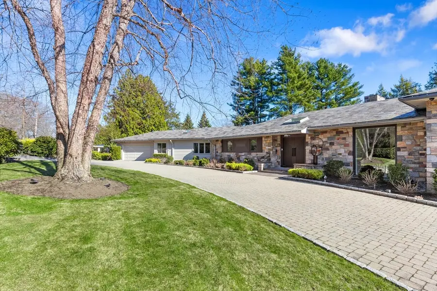 9 Singletree Rd, Brookline, MA 02467 - #2