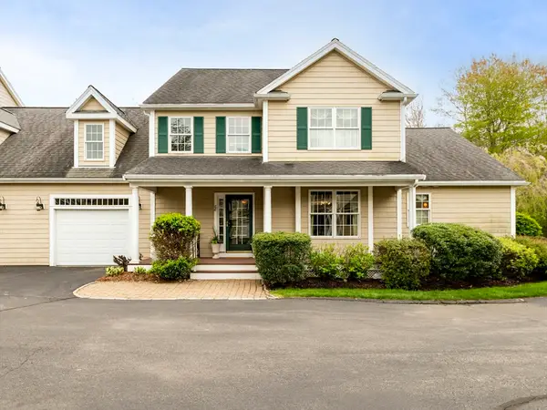 68 Elm St #68, Kingston, MA 02364