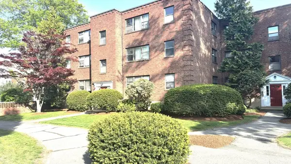 105 Nahant St #1, Lynn, MA 01902
