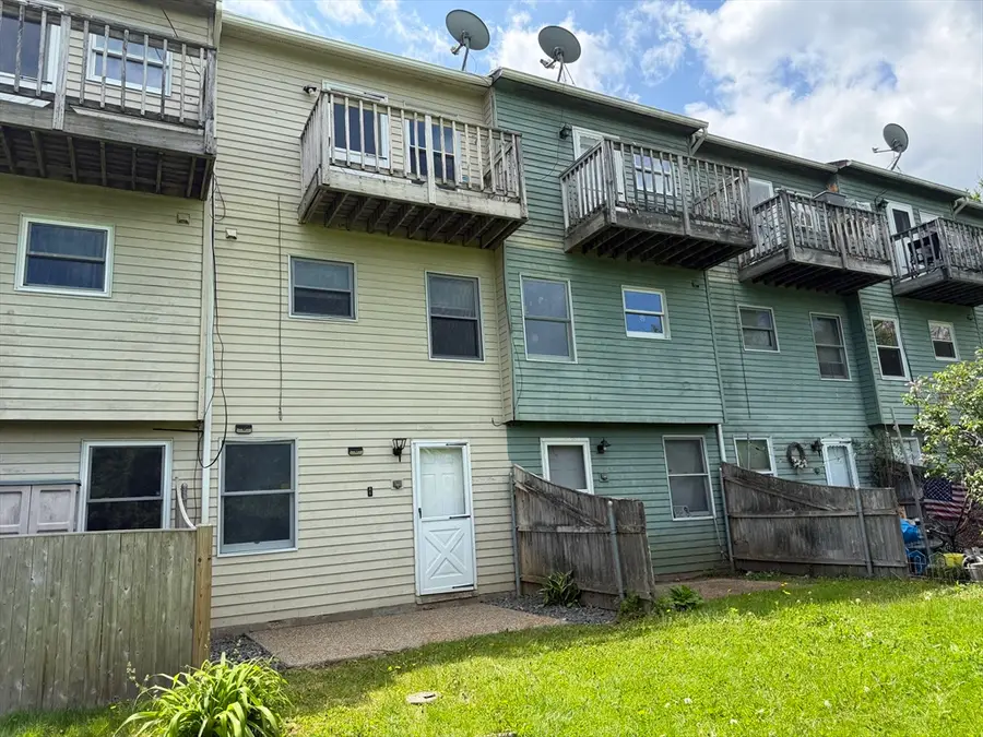 17 Bixby #5, Spencer, MA 01562 - #2