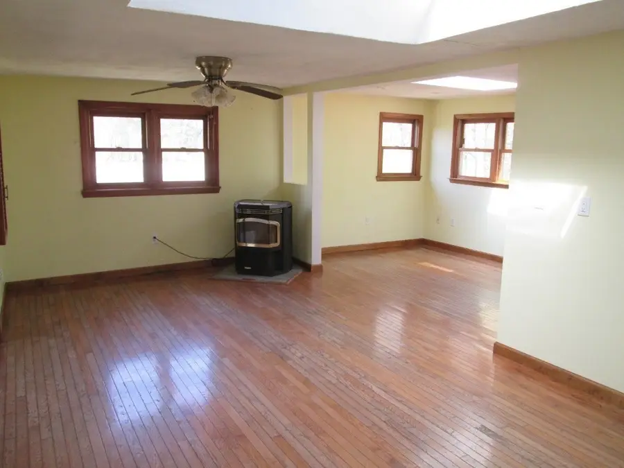 128 Adams Road, North Grafton, MA 01536 - #3