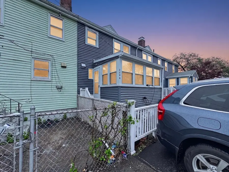 228-B Quincy Shore Dr, Quincy, MA 02171 - #2