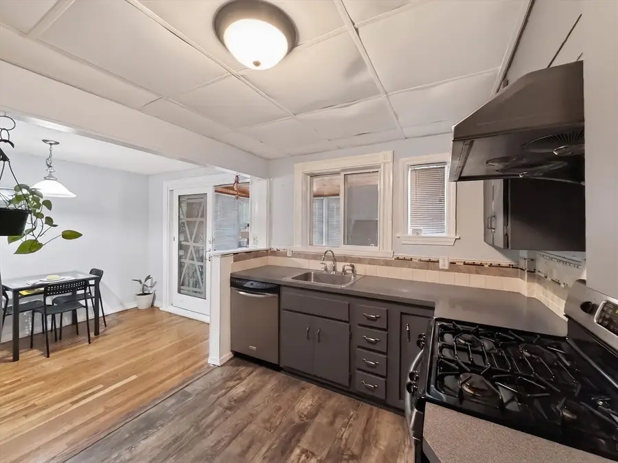 228-B Quincy Shore Dr, Quincy, MA 02171 - #3