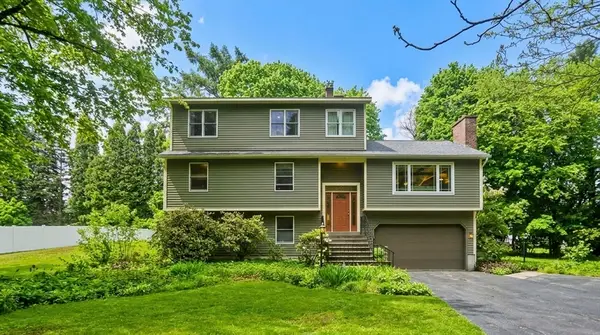 44 Westhampton Road, Northampton, MA 01062