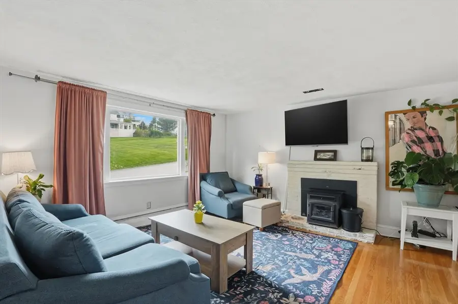 10 Newton Street, Hull, MA 02045 - #3