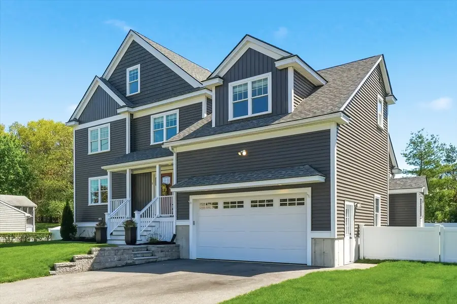8 Edgewood Rd, Middleton, MA 01949 - #2