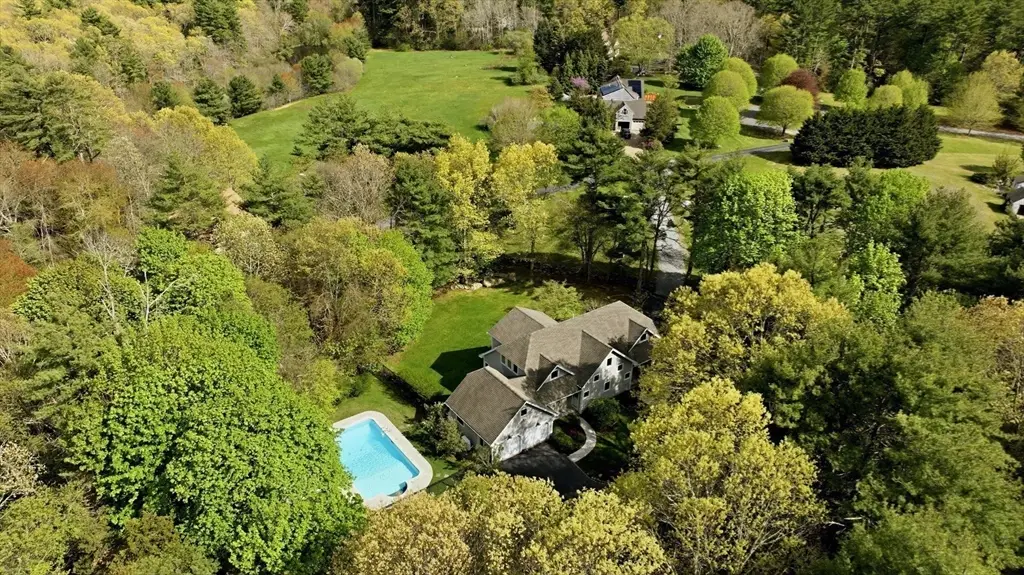 7 Shadow Farm Ln, Rochester, MA 02770 - #1