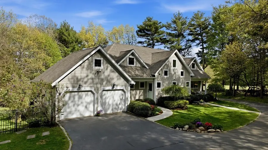 7 Shadow Farm Ln, Rochester, MA 02770 - #3