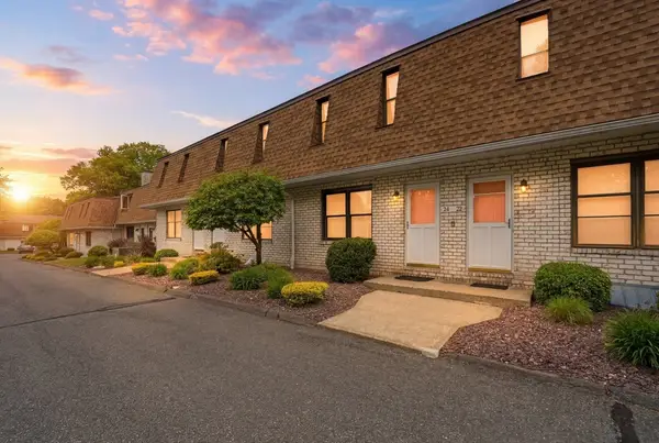 24 Granby Hts #24, Granby, MA 01033