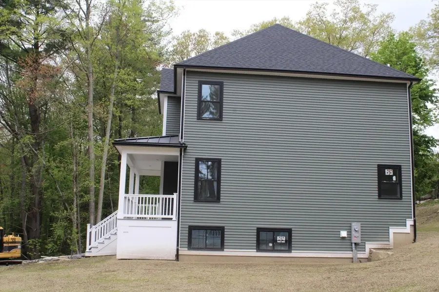 30 Mendon St, Upton, MA 01568 - #3