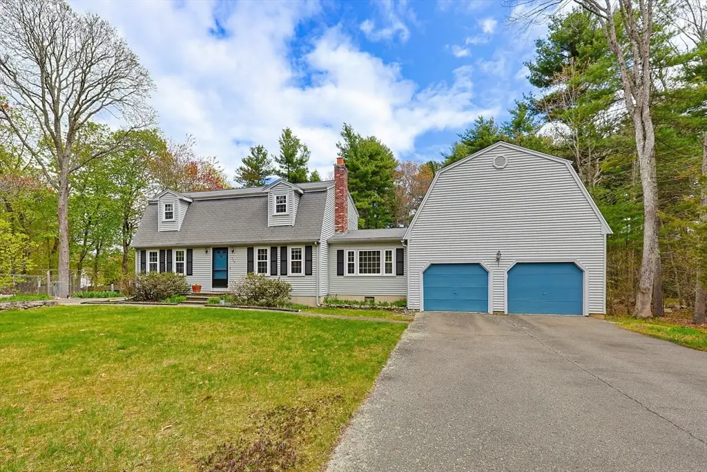 606 Washington St, Franklin, MA 02038 - #1