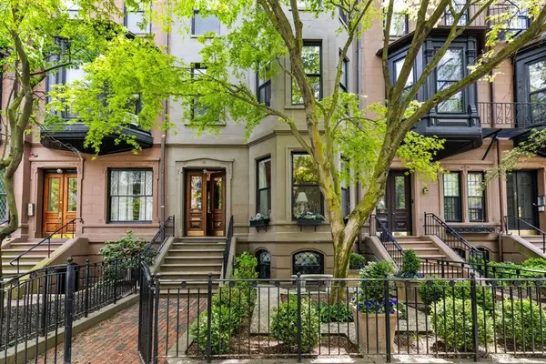 319 Beacon Street, Boston, MA 02116