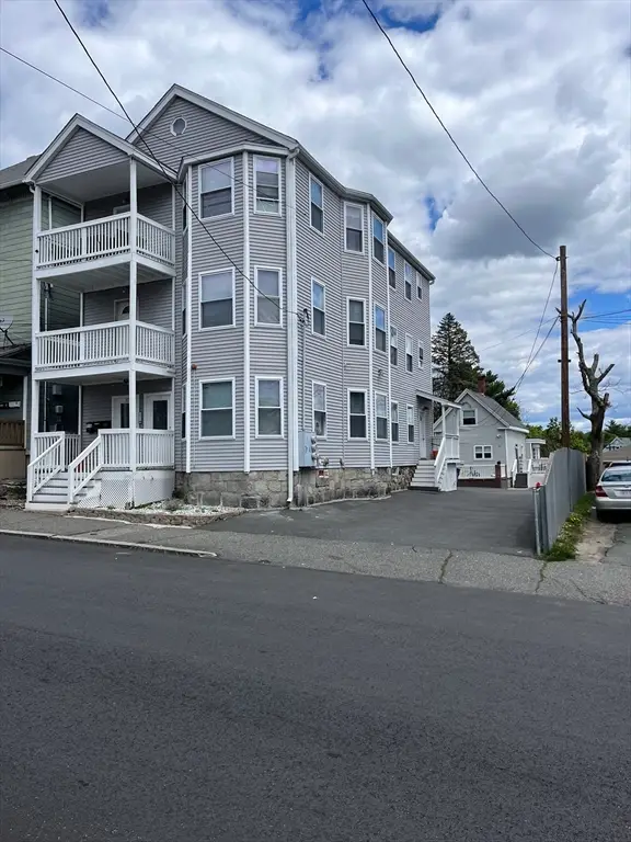 83-87 Howard St, Lawrence, MA 01841