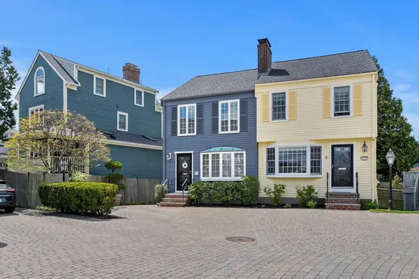 11 Leslie Cove, Marblehead, MA 01945