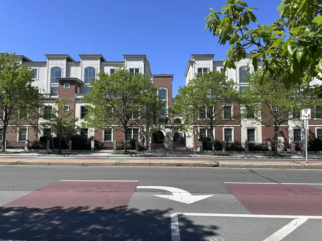 2240 Massachusetts Ave #3, Cambridge, MA 02140 - #1