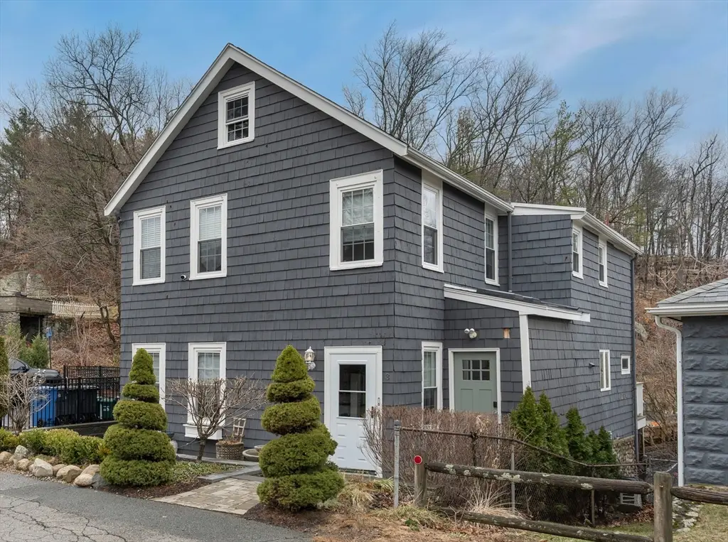 3 Fellsmere Ave, Wakefield, MA 01880 - #1