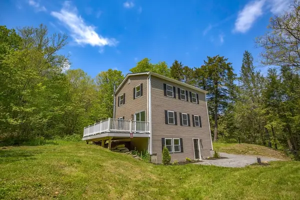 165 Sandisfield Rd, Sandisfield, MA 01255